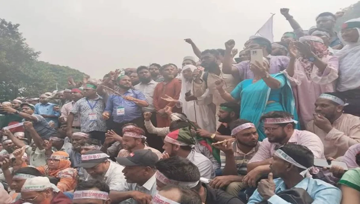 Teachers Reject Education Advisor’s Proposal, Call to Continue Movement!