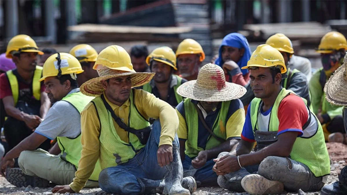 Thousands of Bangladeshi expatriates may have to return from Malaysia