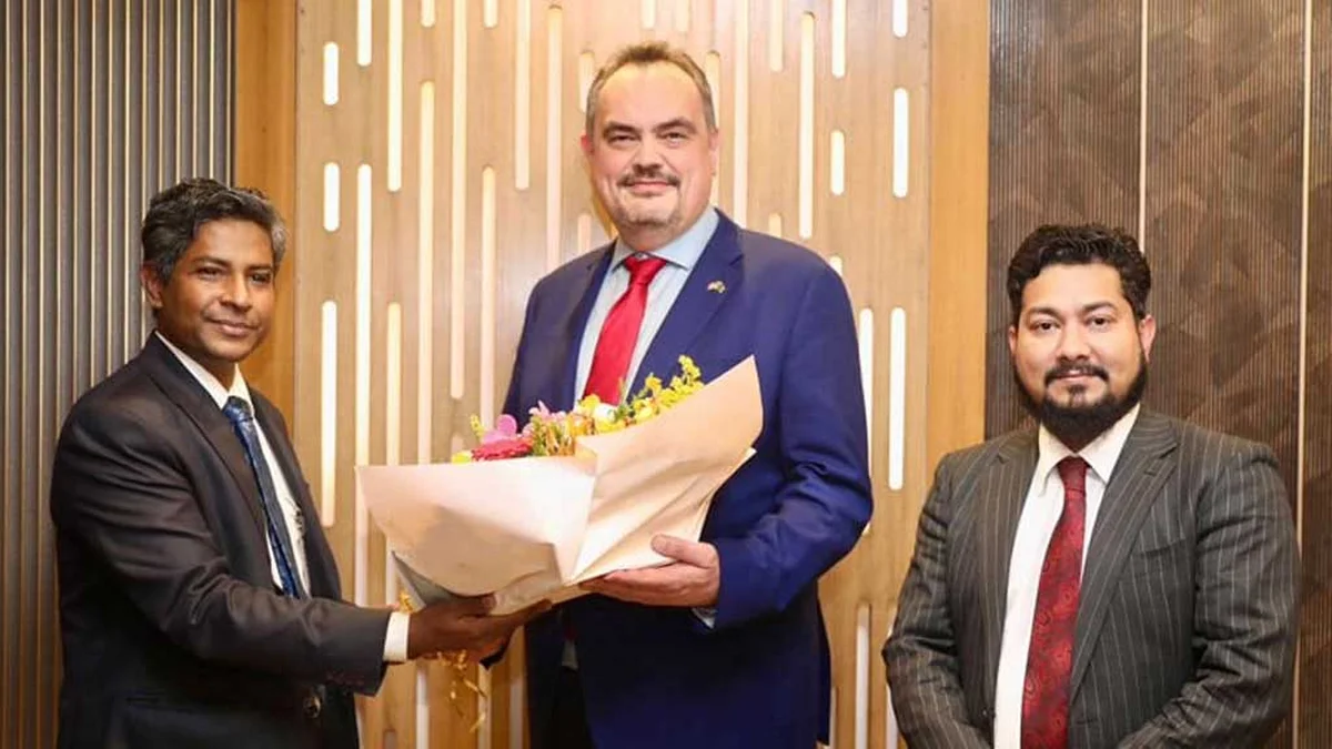 New US Ambassador Christensen Arrives in Dhaka