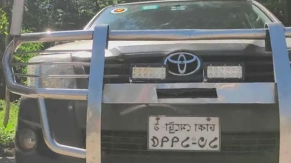 Advisor’s APS Arrives to Take Recruitment Exam in Government Vehicle