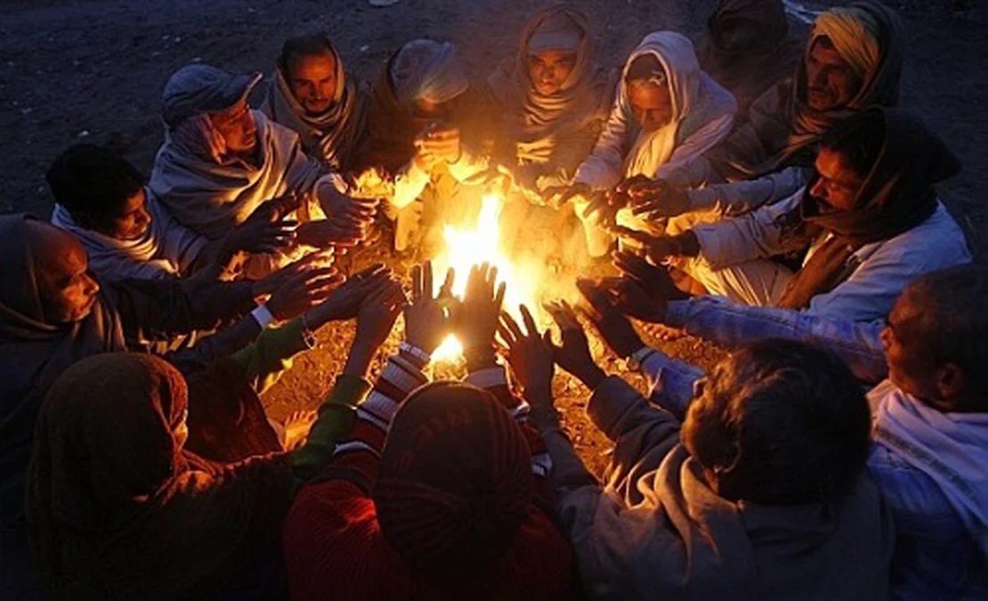 Cold Wave Intensifies Across Bangladesh as Temperatures Drop Further