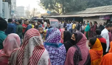 327 Factories Shut Down in Gazipur and Savar, Over 150,000 Workers Left Jobless