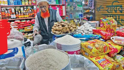 Rice Prices Remain High Despite Stable Vegetable, Chicken and Egg Markets