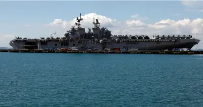 2,500 U.S. Marines Head to Iran War on Amphibious Warship